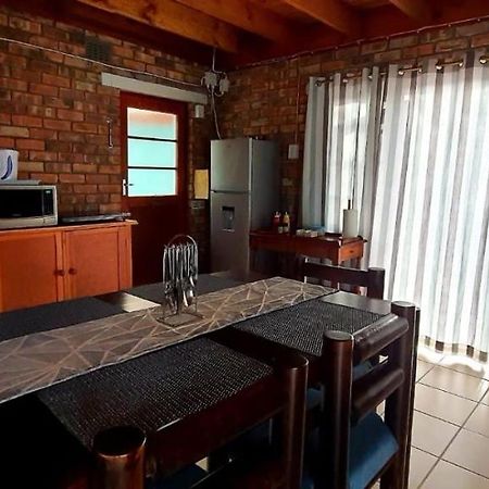Cozy Cottage +/- 500M From The Beach Ciudad del Cabo Exterior foto